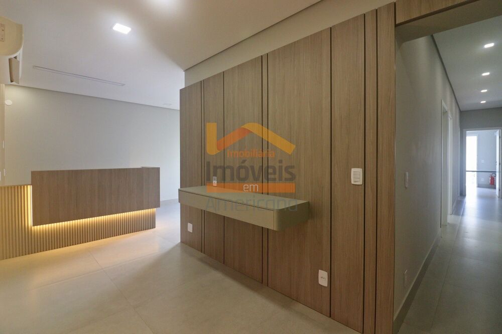Prédio Inteiro para alugar, 300m² - Foto 1
