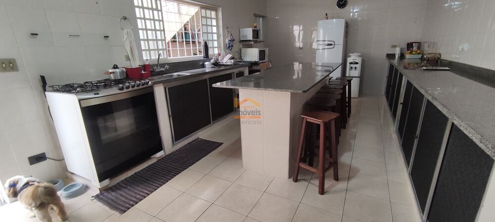 Sobrado à venda com 3 quartos, 162m² - Foto 4