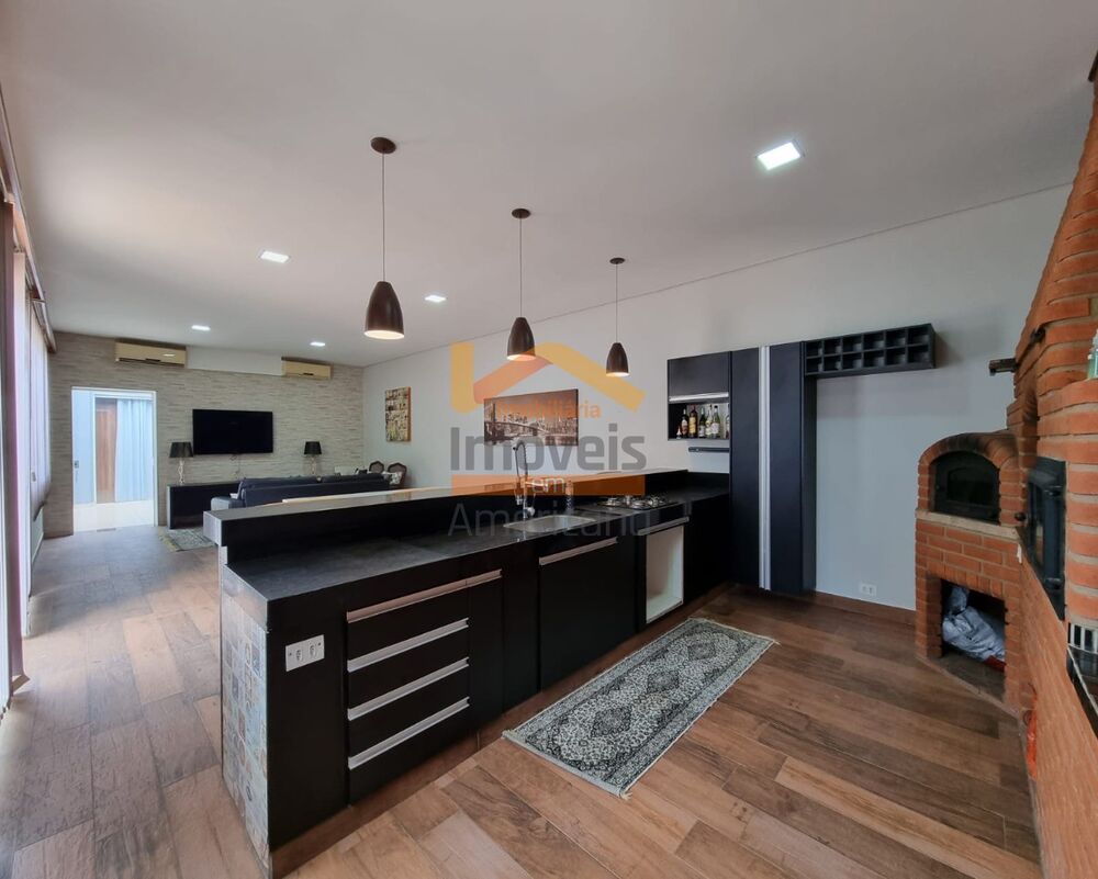 Casa de Condomínio à venda com 3 quartos, 650m² - Foto 3