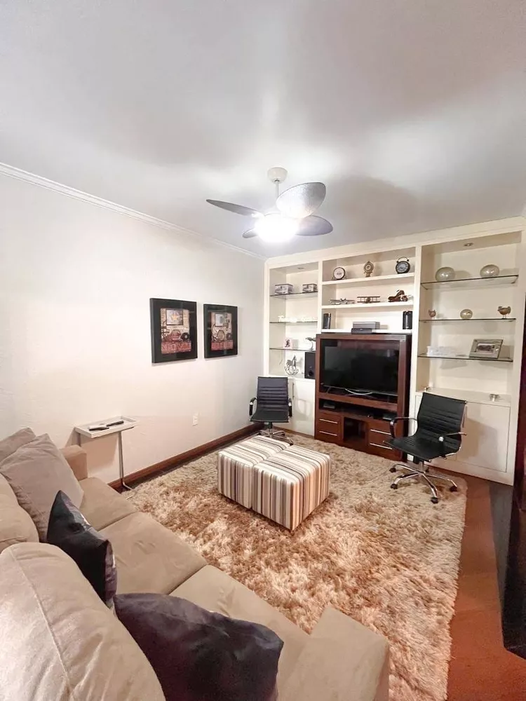 Casa, 3 quartos, 283 m² - Foto 3