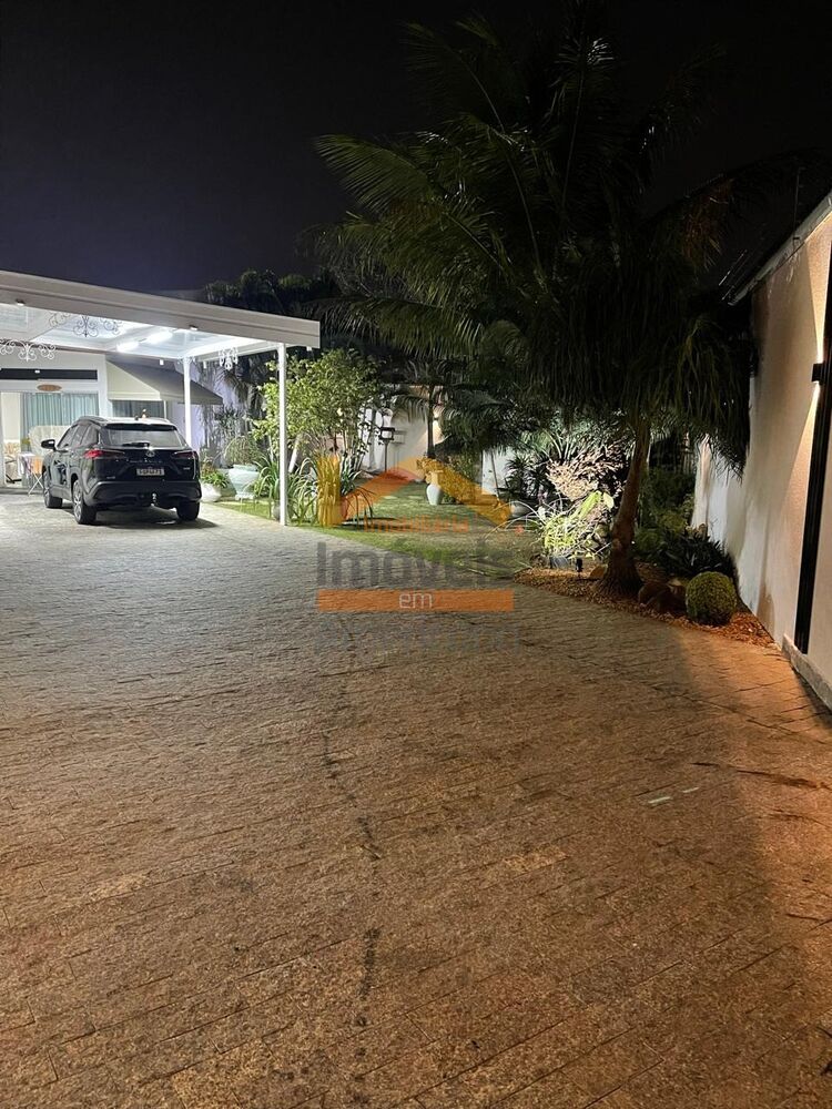 Casa à venda com 4 quartos, 284m² - Foto 6