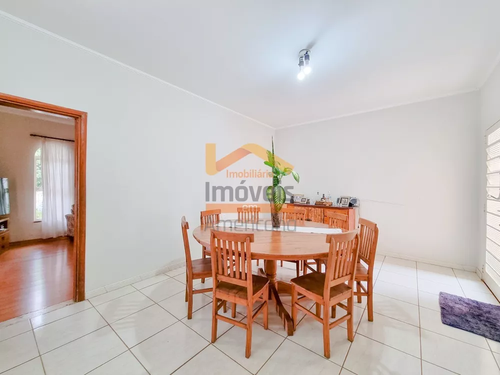 Casa, 3 quartos, 324 m² - Foto 9