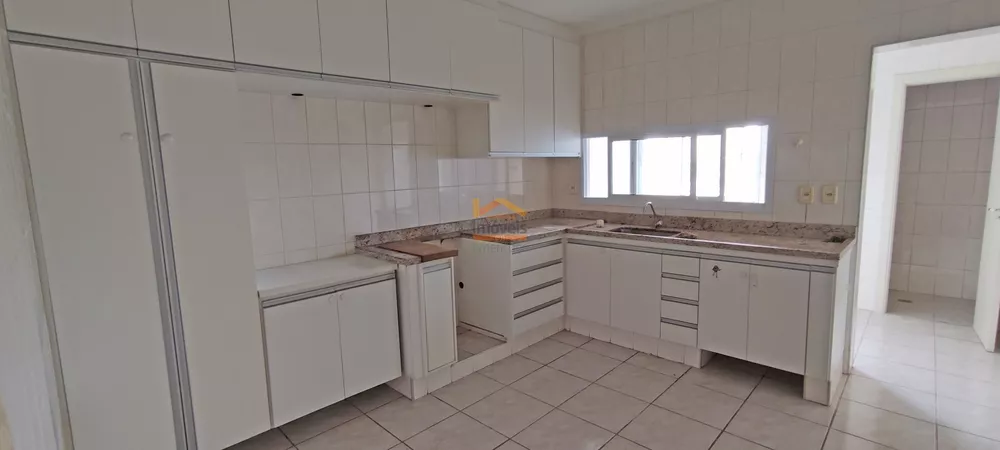 Apartamento para alugar com 3 quartos, 100m² - Foto 1