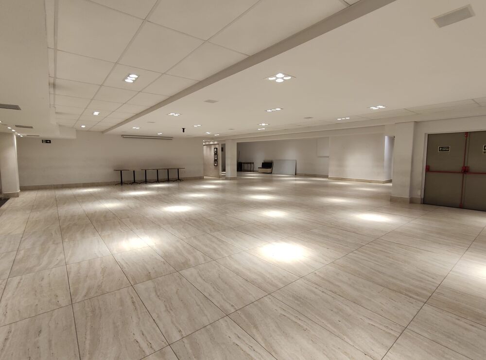 Loja-Salão, 1000 m² - Foto 1
