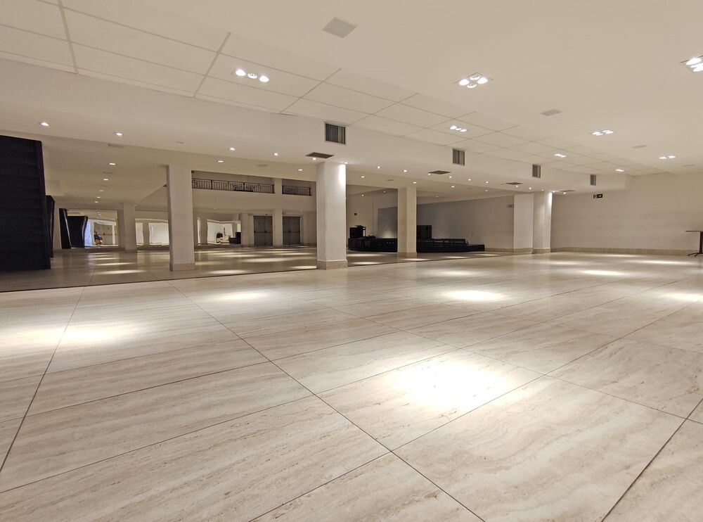 Loja-Salão, 1000 m² - Foto 2