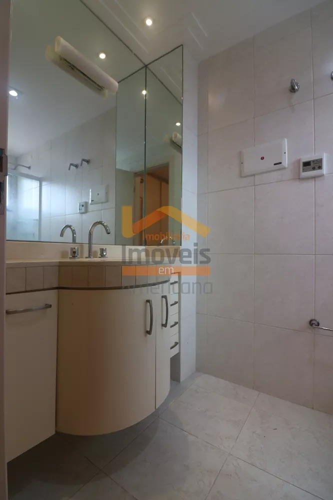 Apartamento à venda com 3 quartos, 126m² - Foto 4