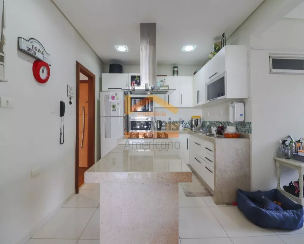 Apartamento à venda com 3 quartos, 116m² - Foto 3