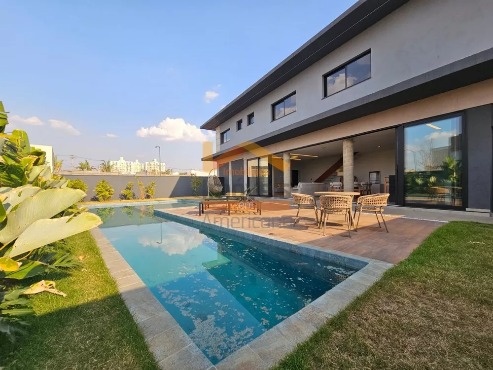 Casa de Condomínio à venda com 3 quartos, 453m² - Foto 2