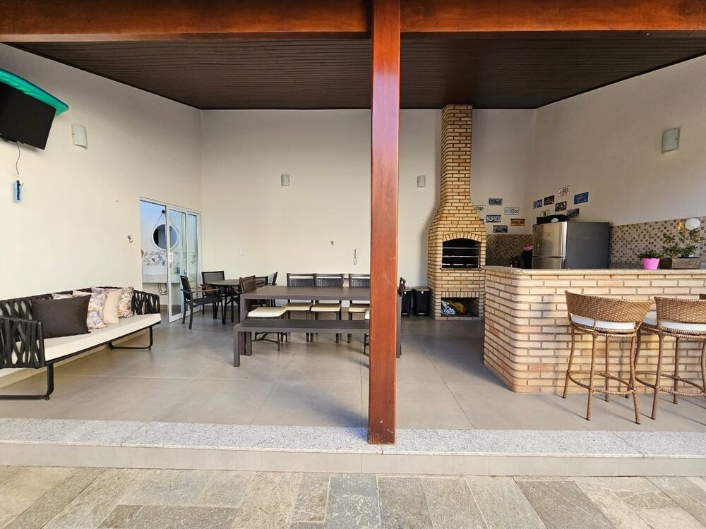 Casa, 3 quartos, 250 m² - Foto 2