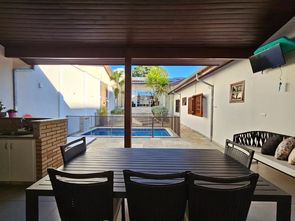 Casa, 3 quartos, 250 m² - Foto 24