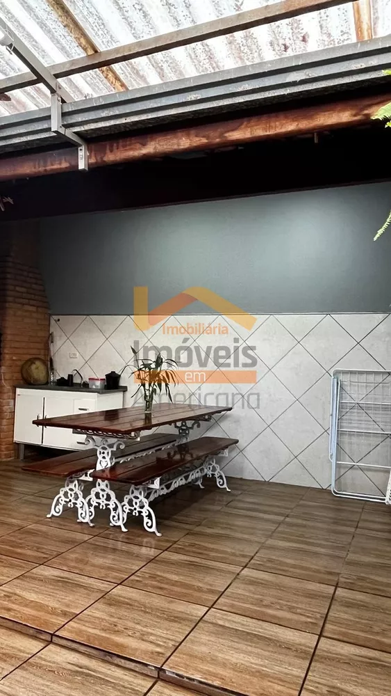 Casa, 3 quartos, 160 m² - Foto 2