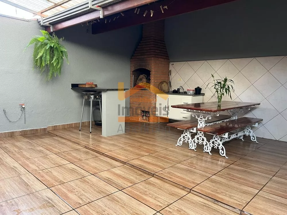 Casa, 3 quartos, 160 m² - Foto 1