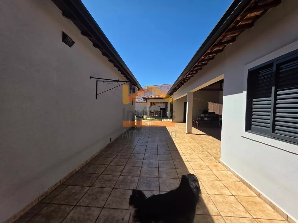 Casa, 4 quartos, 245 m² - Foto 4