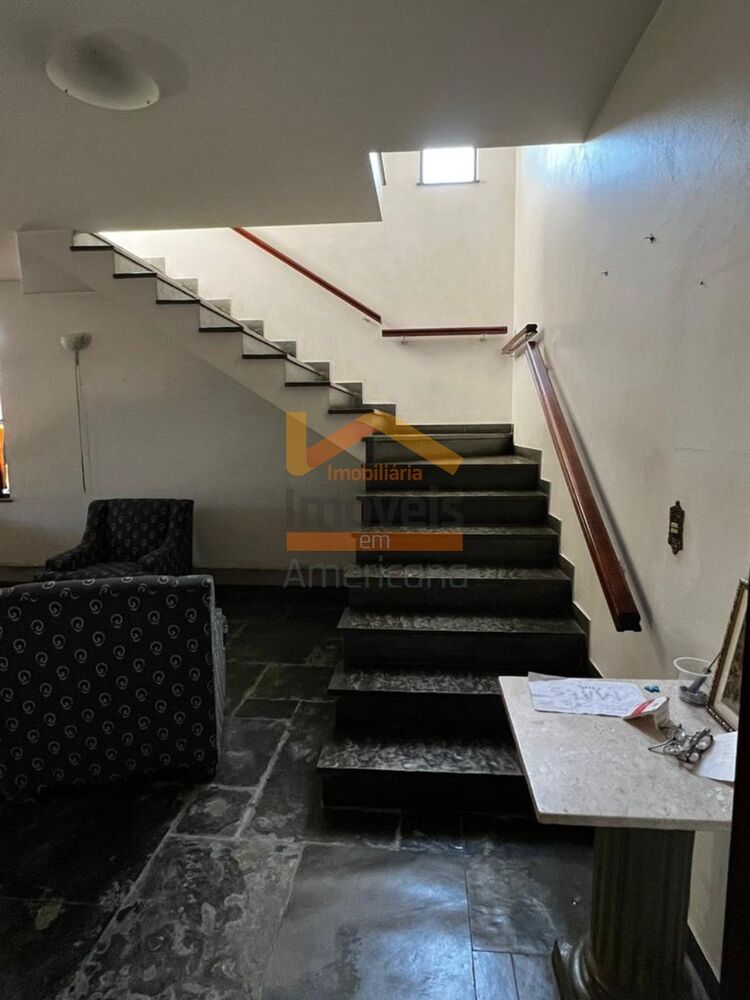 Casa à venda e aluguel com 3 quartos, 660m² - Foto 7