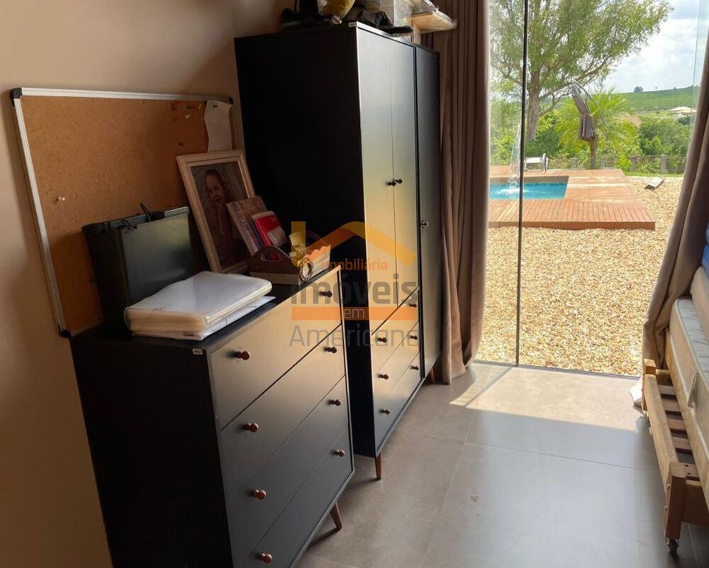 Chácara à venda com 2 quartos, 1600m² - Foto 2
