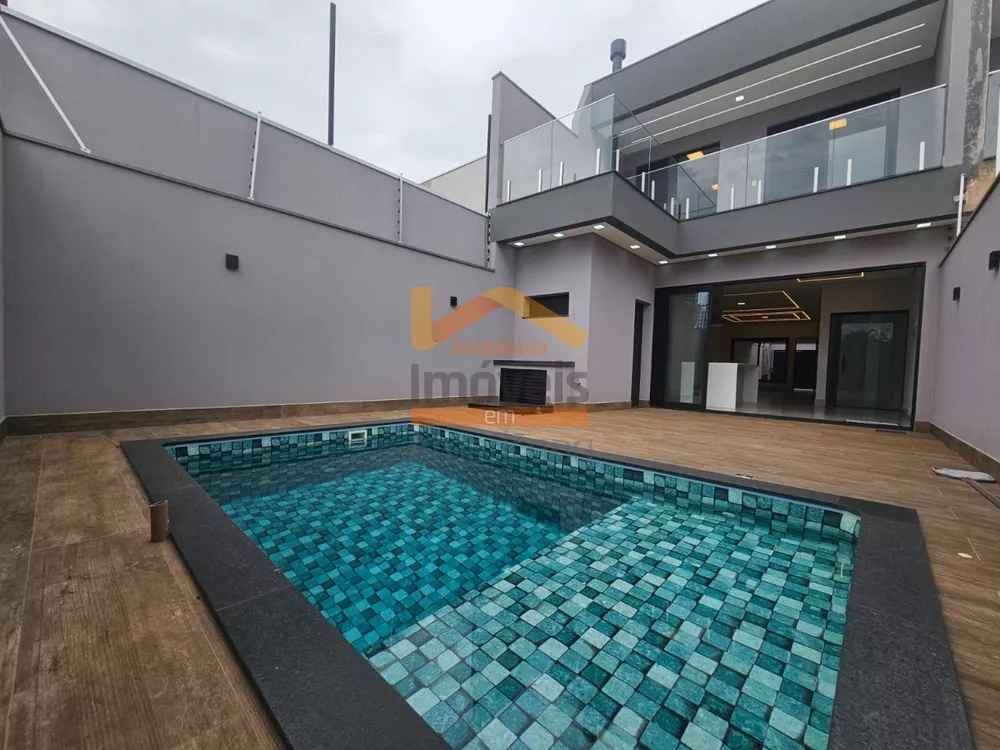 Casa, 3 quartos, 220 m² - Foto 1