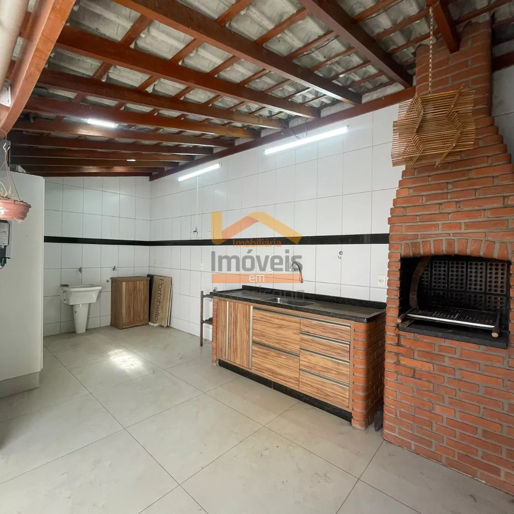 Casa, 3 quartos, 160 m² - Foto 3