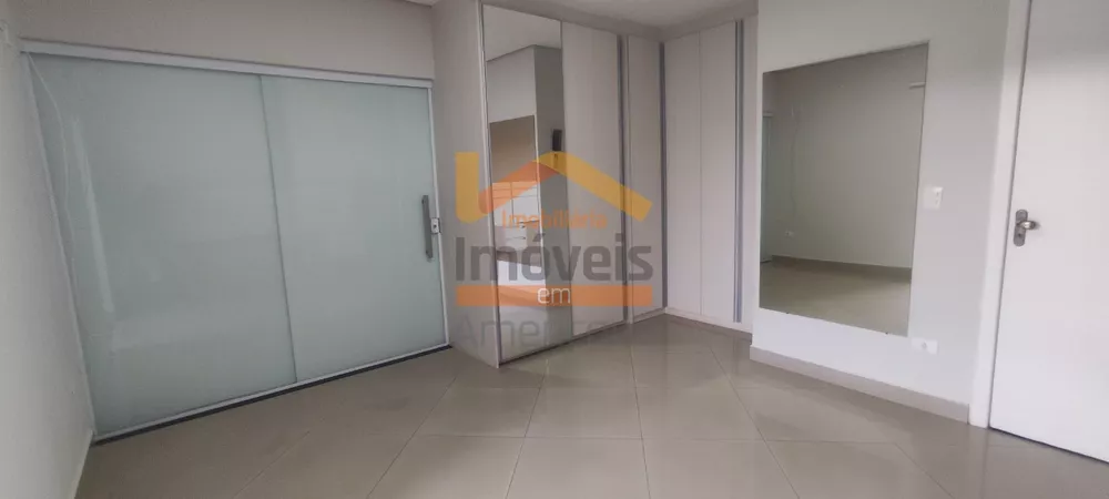 Casa, 3 quartos, 211 m² - Foto 9