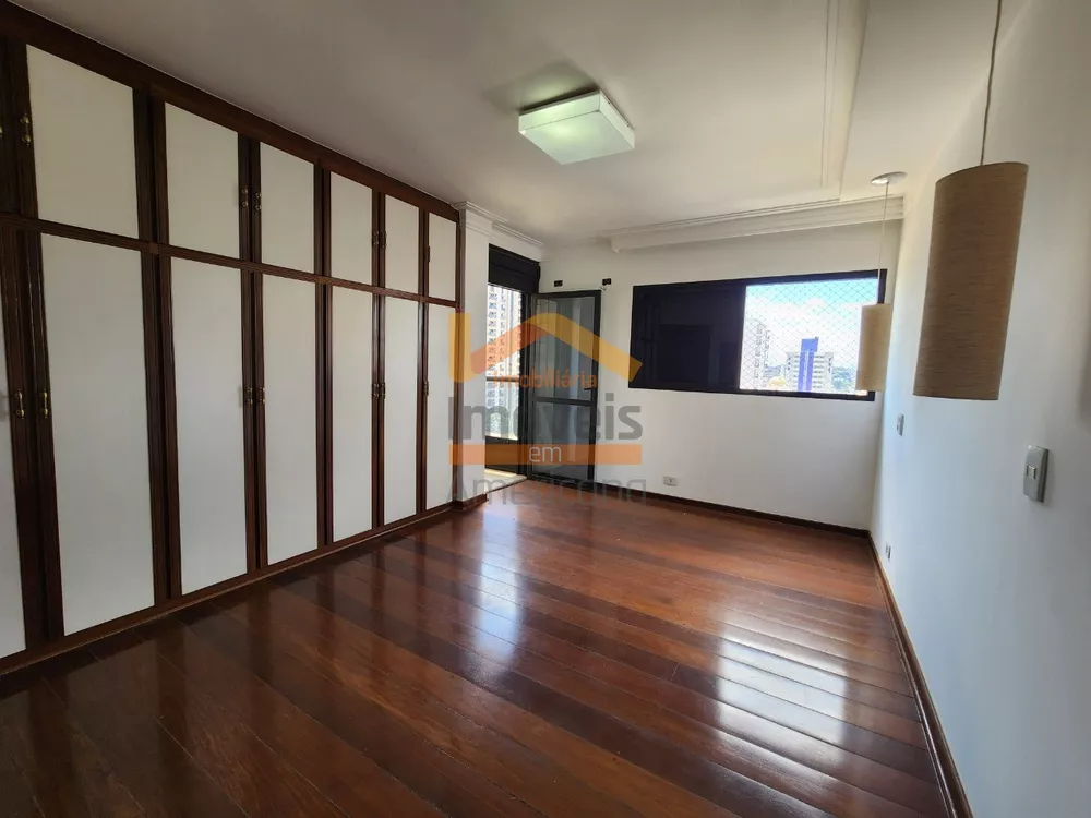 Apartamento, 3 quartos, 210 m² - Foto 10