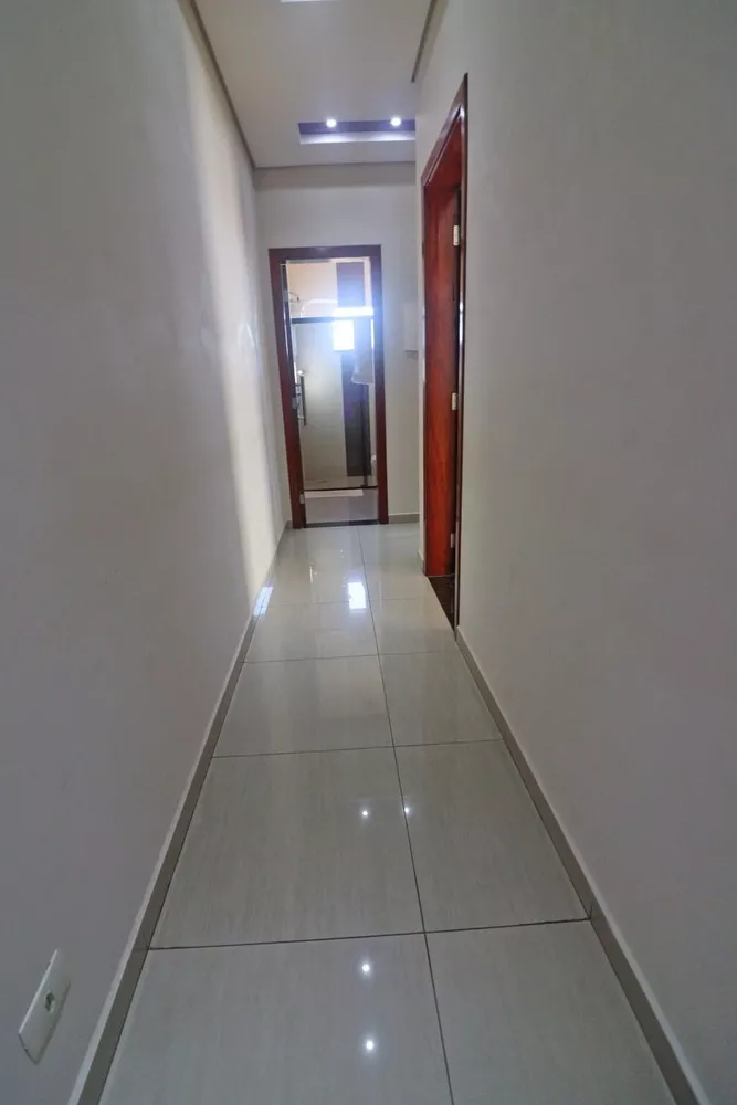 Casa, 3 quartos, 240 m² - Foto 19