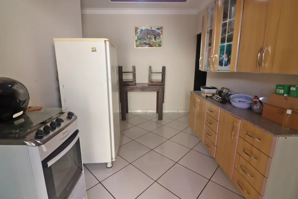 Casa, 3 quartos, 240 m² - Foto 24