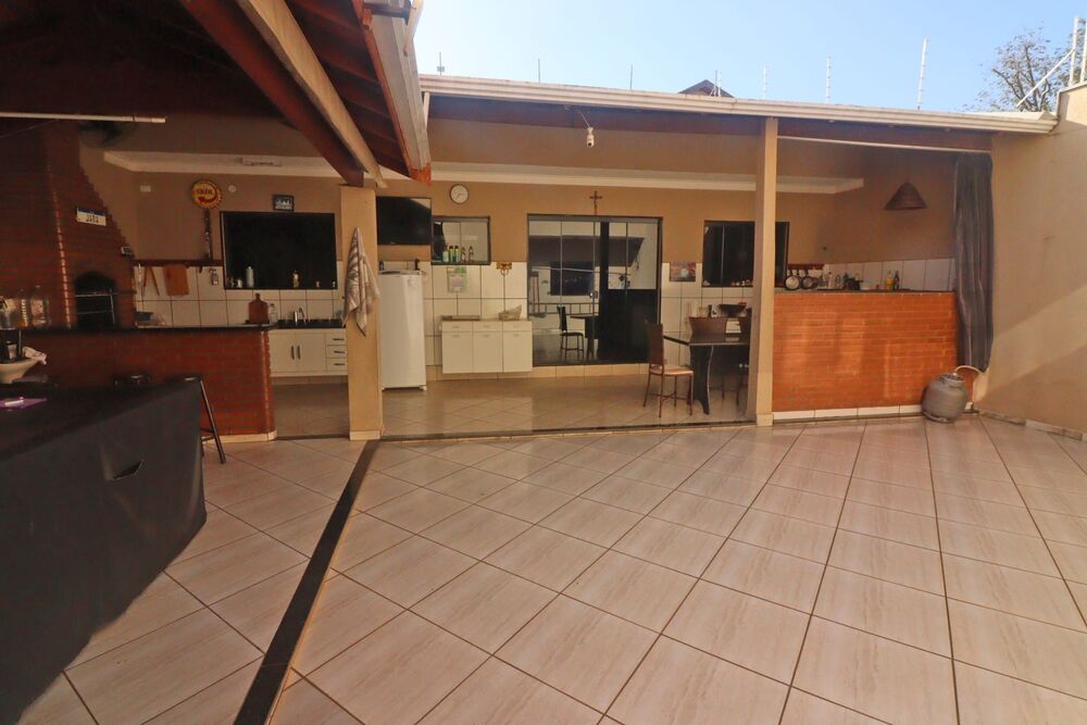 Casa, 3 quartos, 240 m² - Foto 23