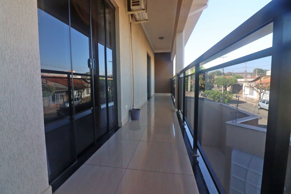 Casa, 3 quartos, 240 m² - Foto 4