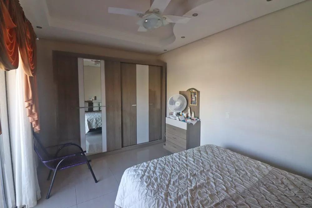 Casa, 3 quartos, 240 m² - Foto 7