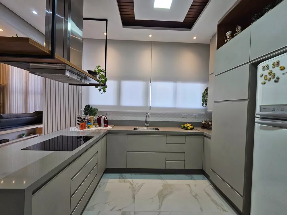 Casa, 3 quartos, 208 m² - Foto 13