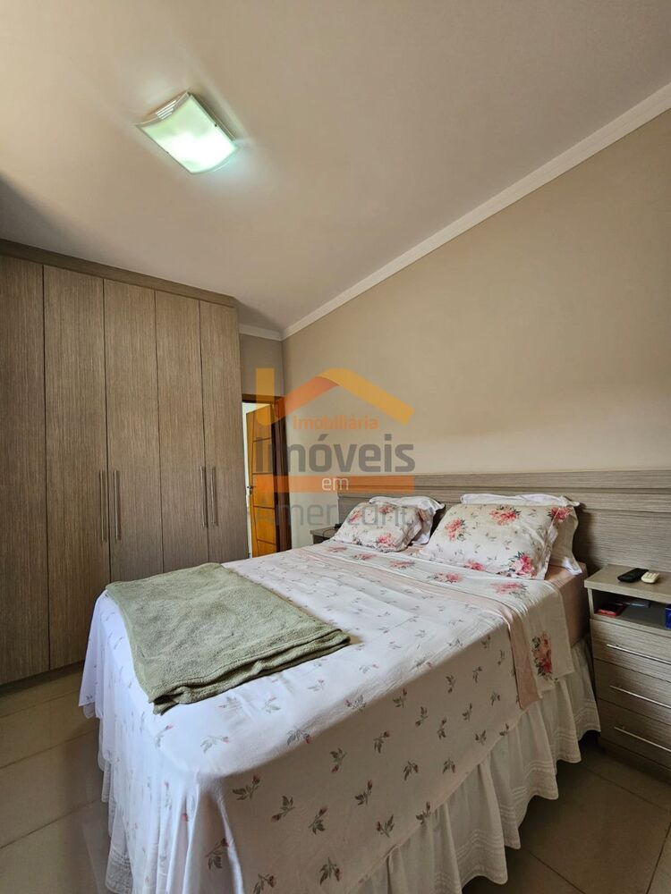 Casa à venda com 3 quartos, 175m² - Foto 3