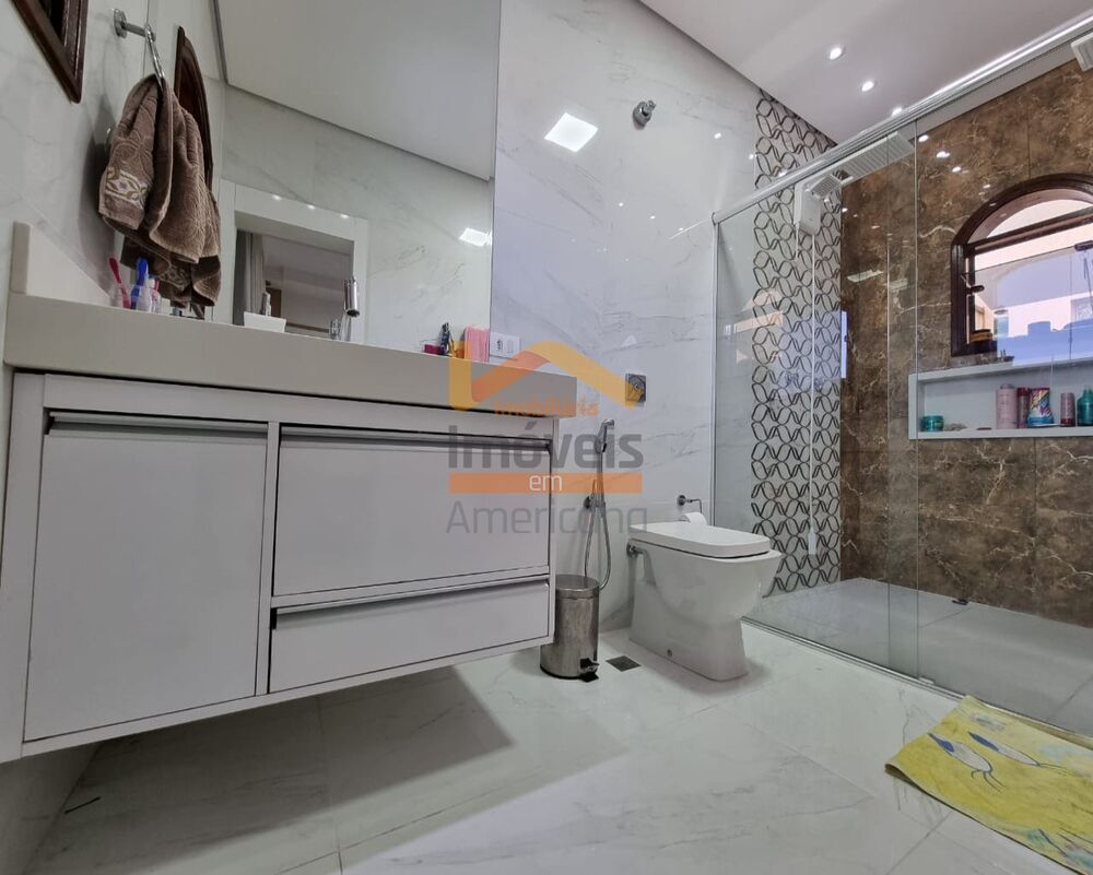 Sobrado à venda com 3 quartos, 360m² - Foto 3