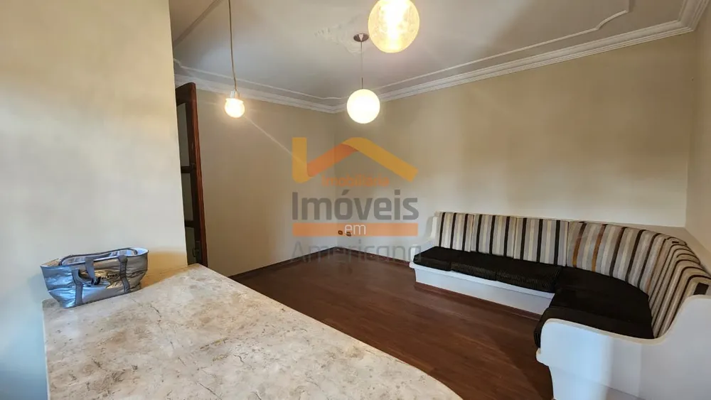 Casa, 4 quartos, 263 m² - Foto 1