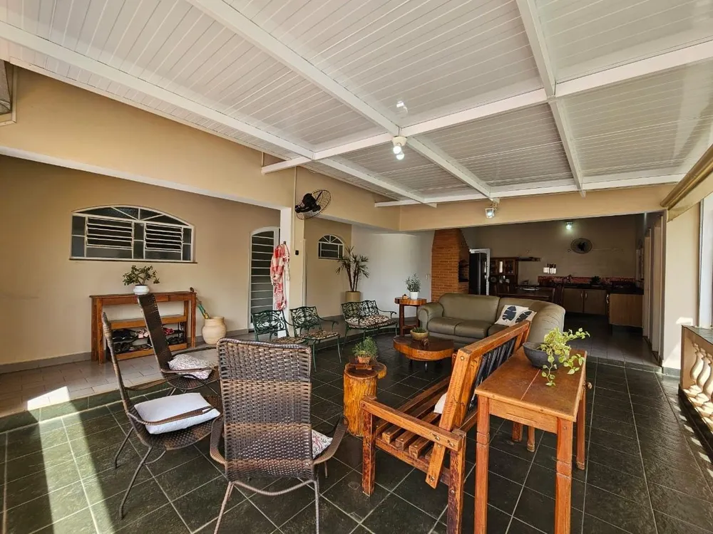 Casa, 3 quartos, 220 m² - Foto 9