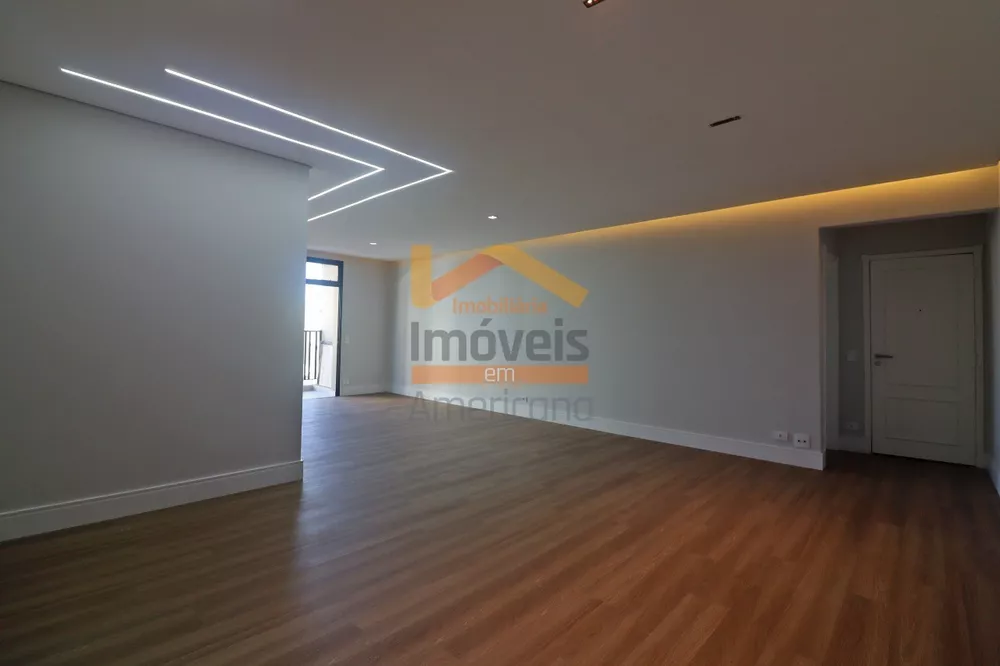 Apartamento à venda com 3 quartos, 150m² - Foto 2