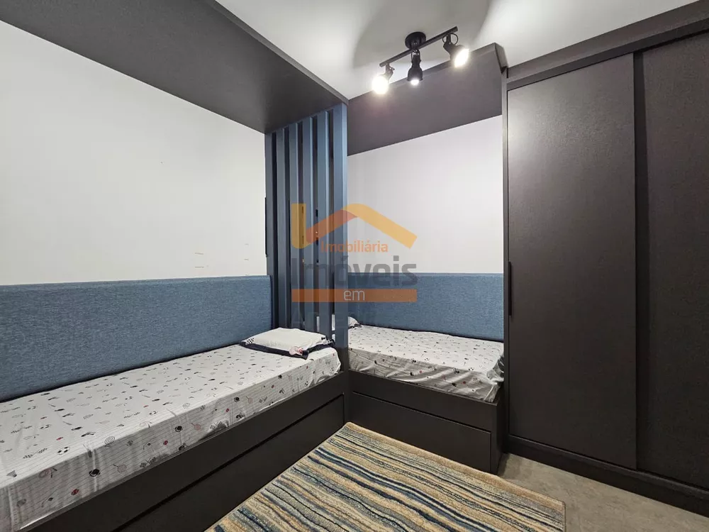 Casa, 4 quartos, 390 m² - Foto 2