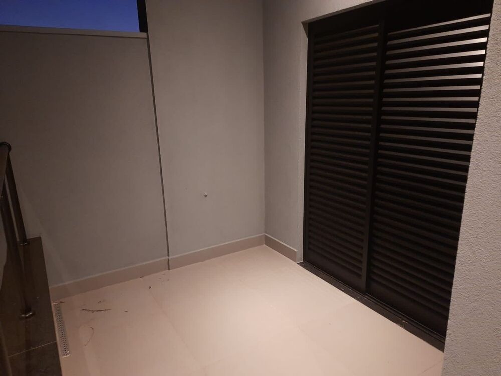 Casa, 3 quartos, 192 m² - Foto 2