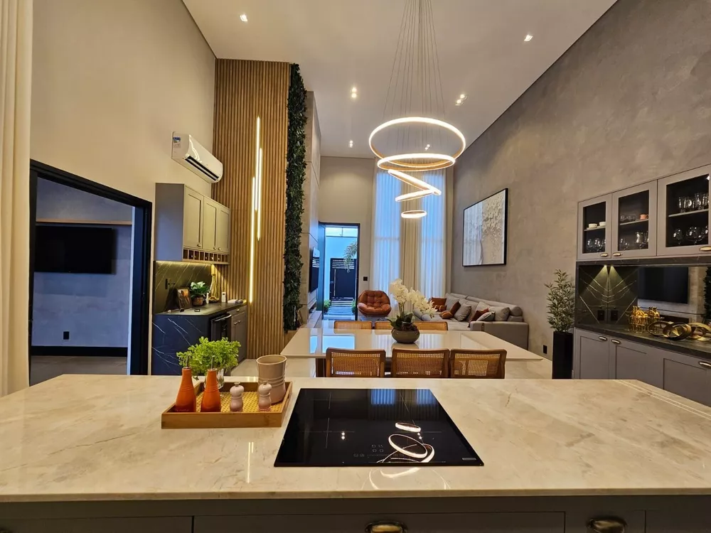 Casa, 3 quartos, 200 m² - Foto 1