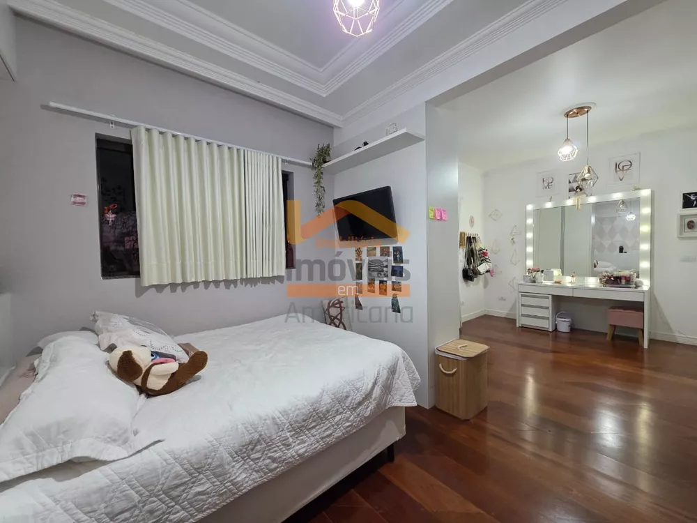 Casa, 4 quartos, 338 m² - Foto 4
