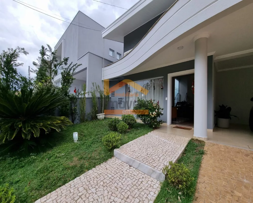 Casa de Condomínio à venda com 3 quartos, 650m² - Foto 2