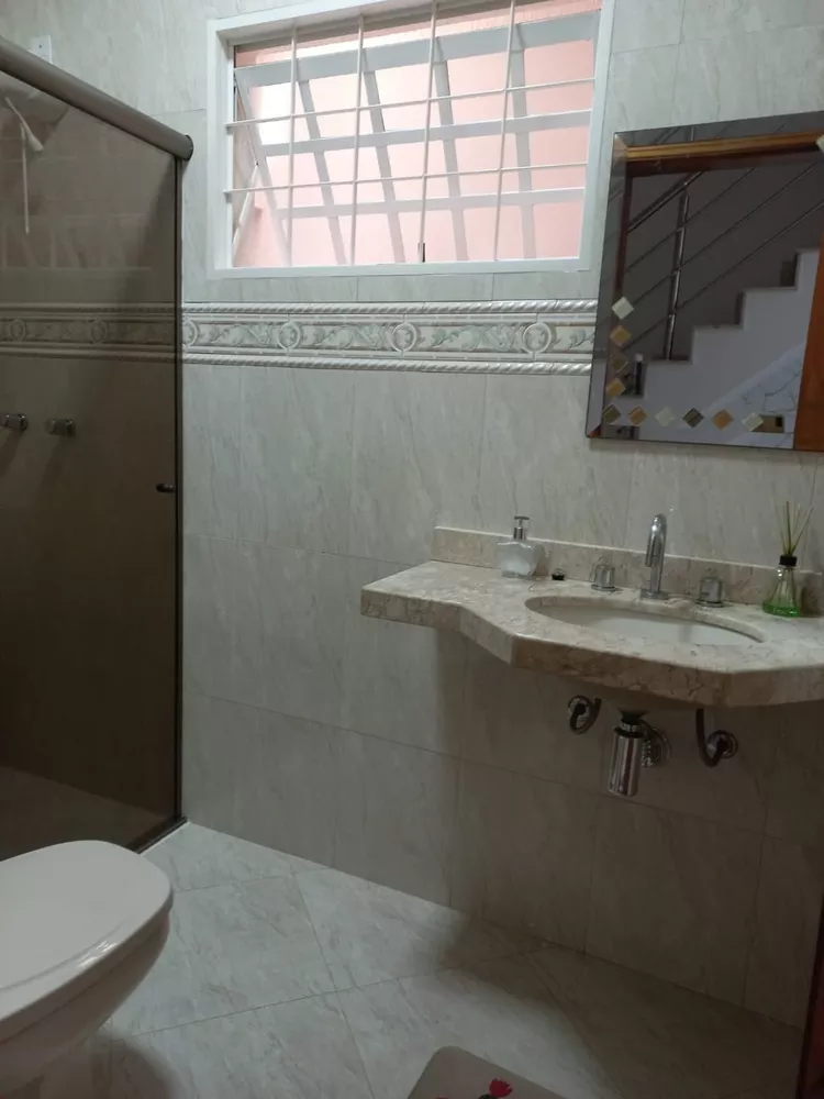 Casa, 3 quartos, 232 m² - Foto 8