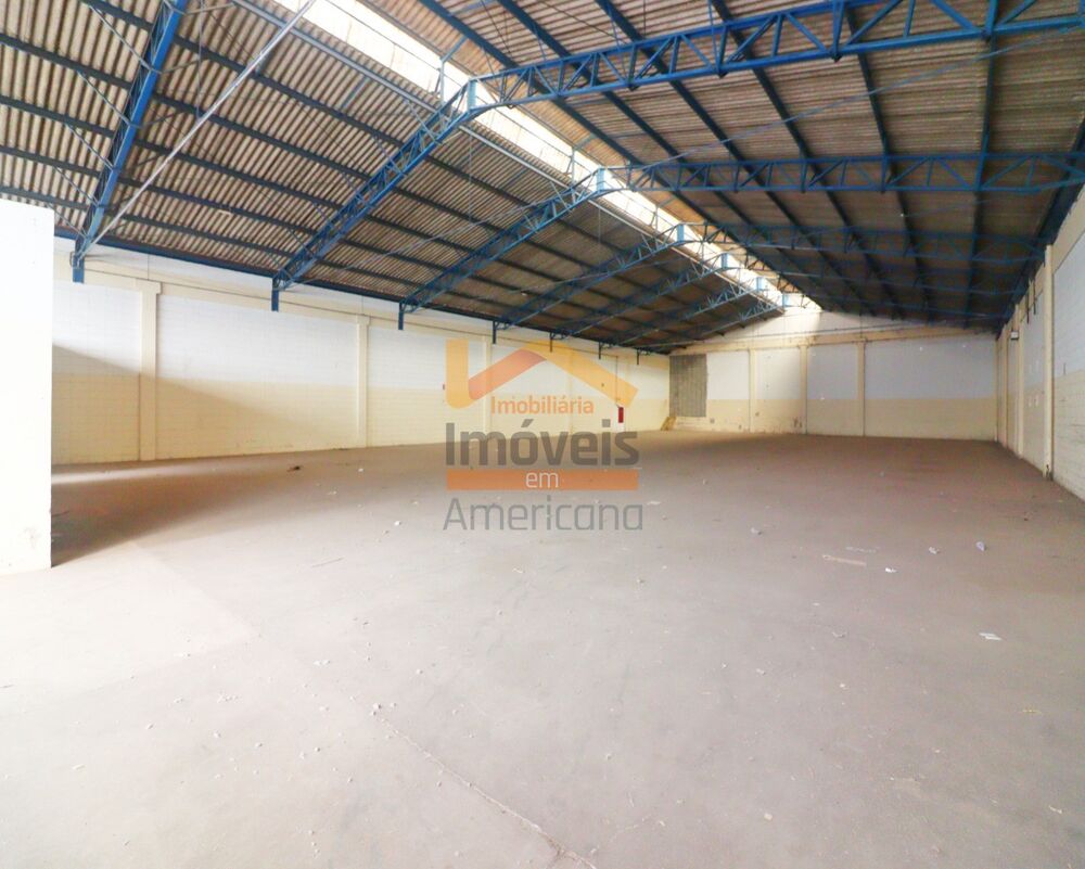 Depósito-Galpão-Armazém para alugar, 1000m² - Foto 1
