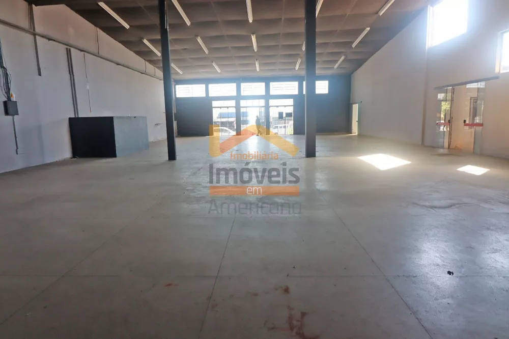 Loja-Salão, 900 m² - Foto 1