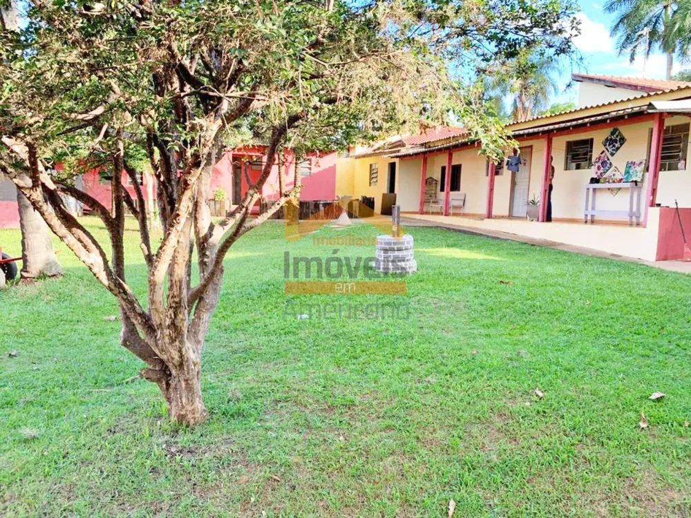 Chácara, 3 quartos, 1440 m² - Foto 1