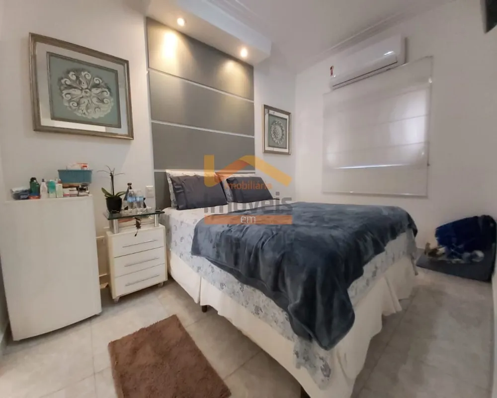 Casa, 3 quartos, 207 m² - Foto 2