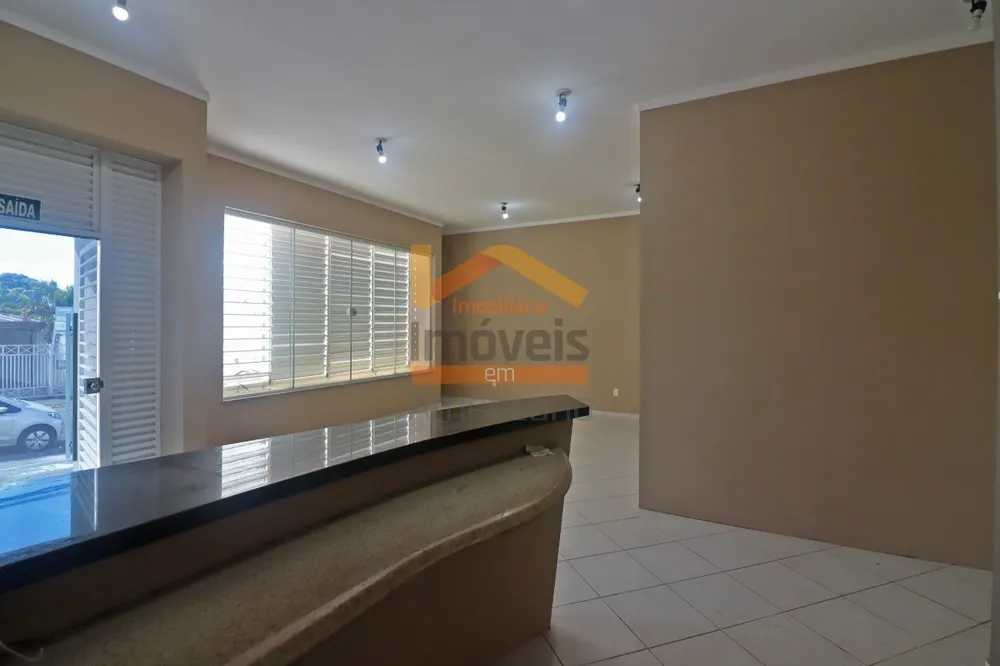 Prédio Inteiro, 243 m² - Foto 2