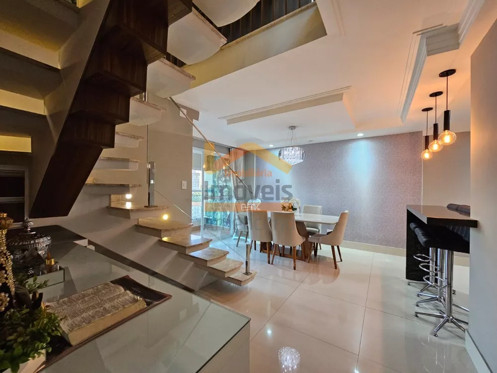 Cobertura, 4 quartos, 190 m² - Foto 2