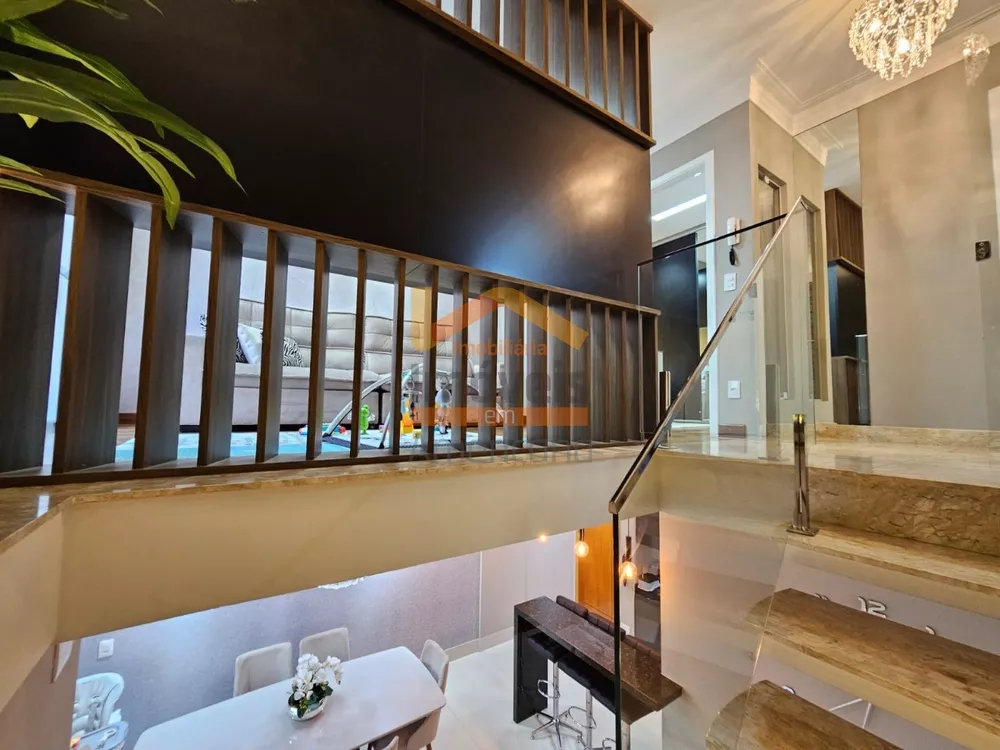 Cobertura, 4 quartos, 190 m² - Foto 1