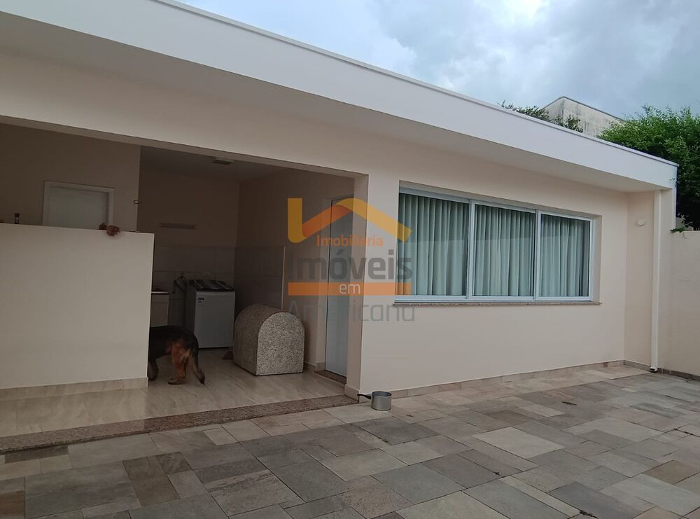 Casa, 5 quartos, 155 m² - Foto 1