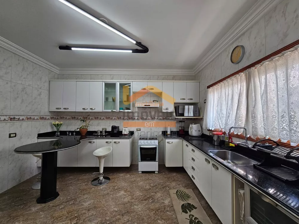 Casa, 3 quartos, 180 m² - Foto 9