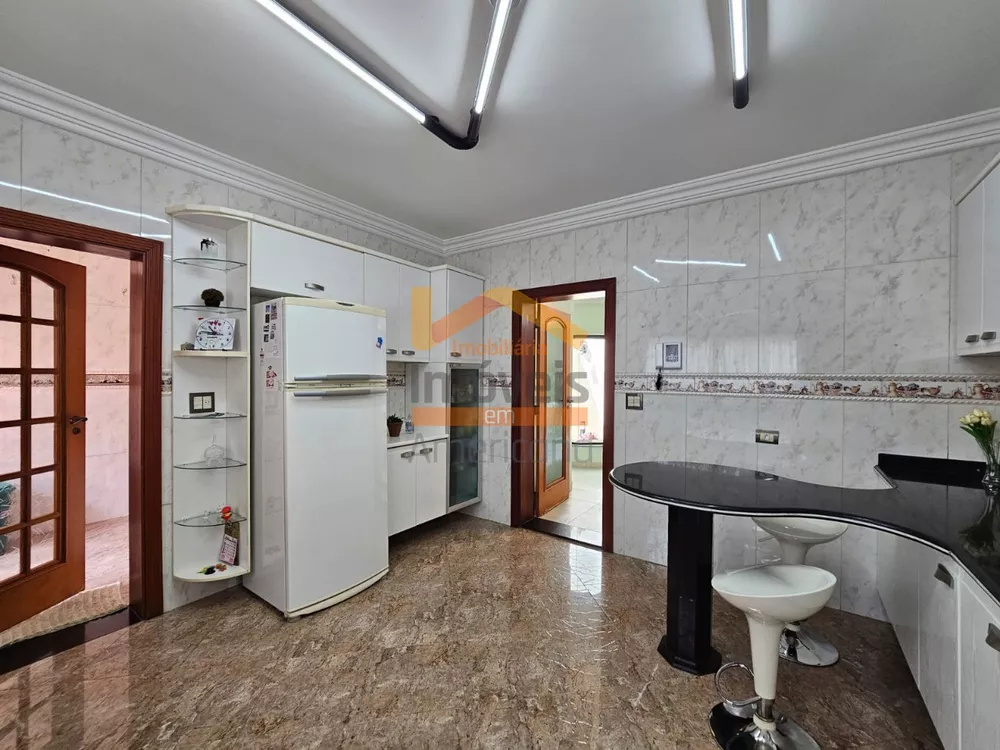 Casa, 3 quartos, 180 m² - Foto 10